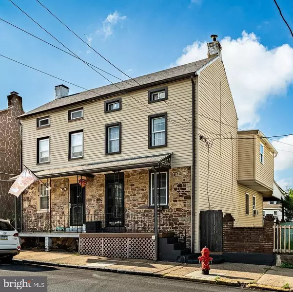 313 HIGH ST, Phoenixville, PA 19460