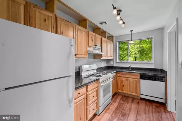 Bethesda, MD 20814,10501 MONTROSE AVE #M-101