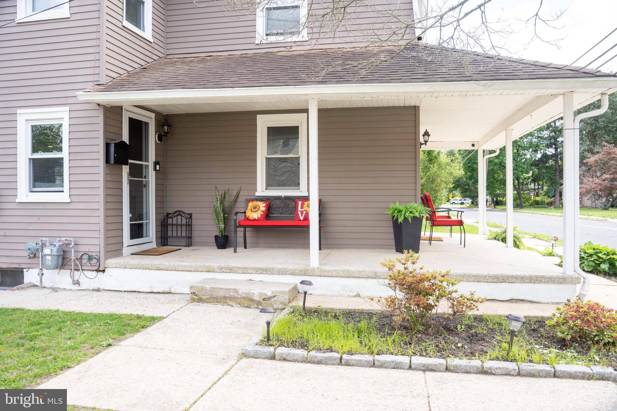 Williamstown, NJ 08094,232 CHESTNUT ST