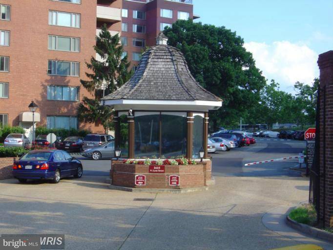 Arlington, VA 22209,1021 ARLINGTON BLVD #901
