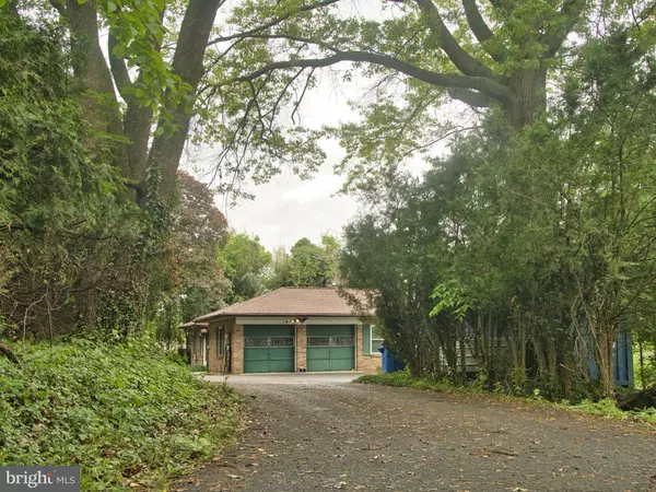 Harrisburg, PA 17111,7880 CHAMBERS HILL RD