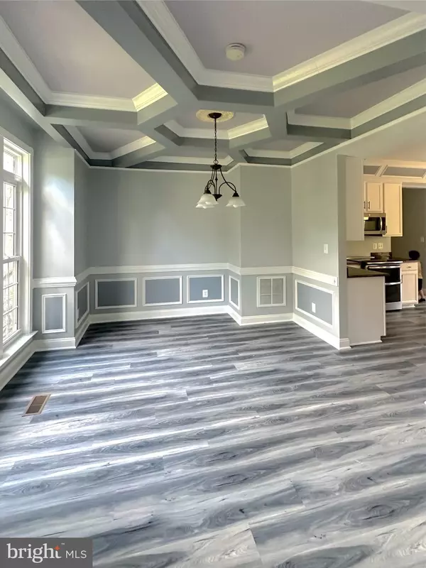 Manassas, VA 20111,8512 SPRUCE ST