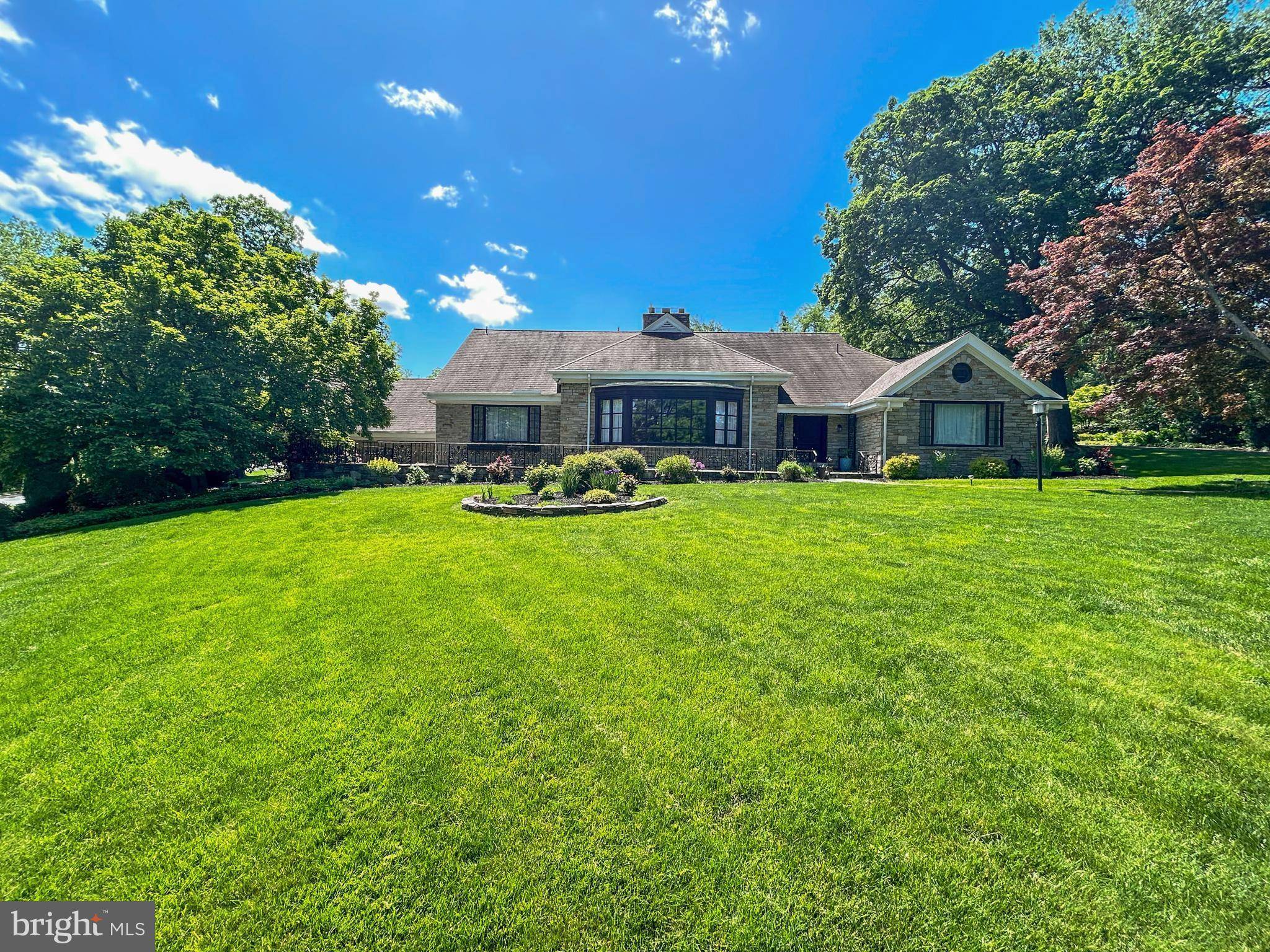 800 GRANTLEY CT, York, PA 17403
