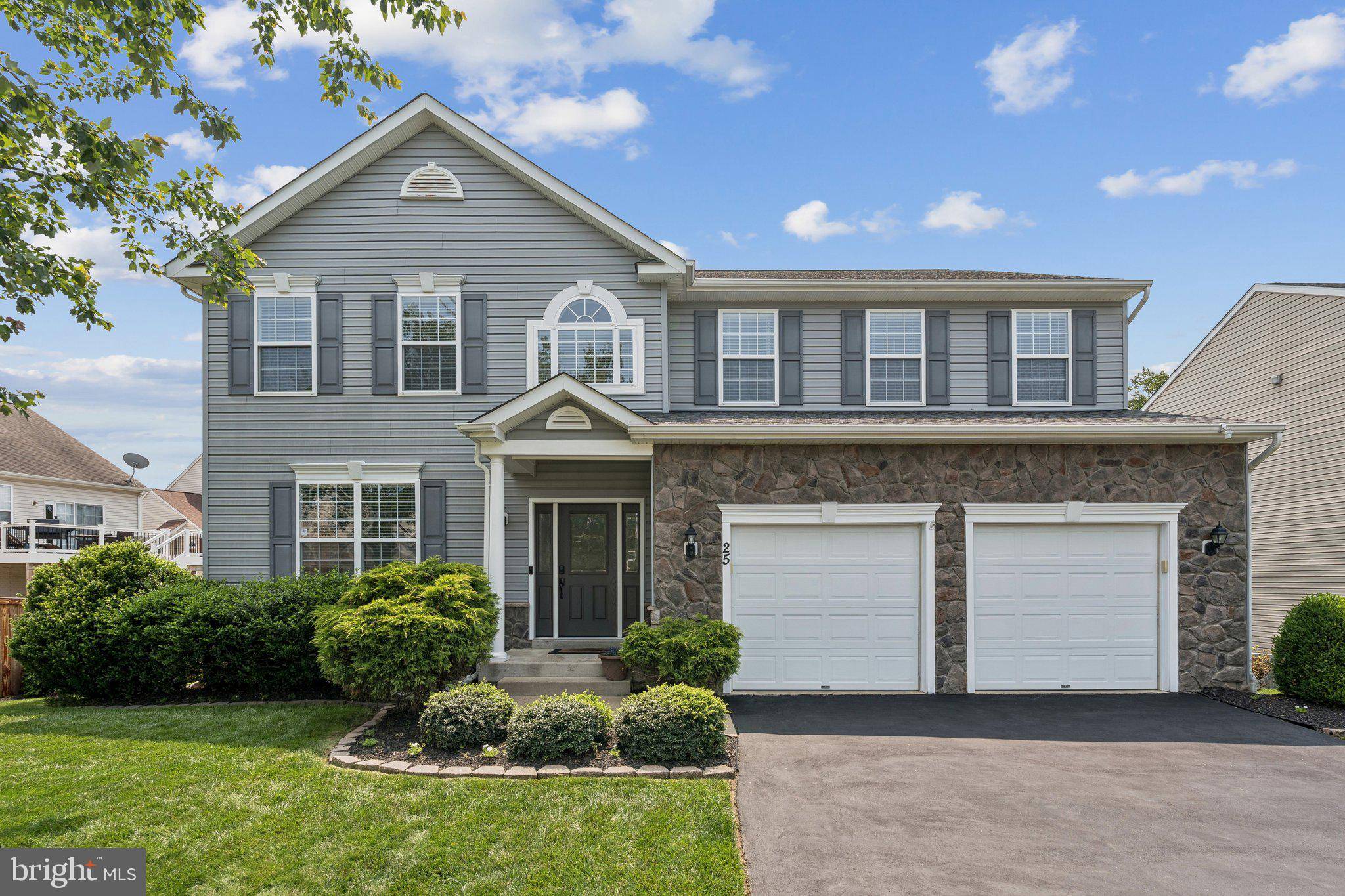 25 FOUNTAIN DR, Stafford, VA 22554