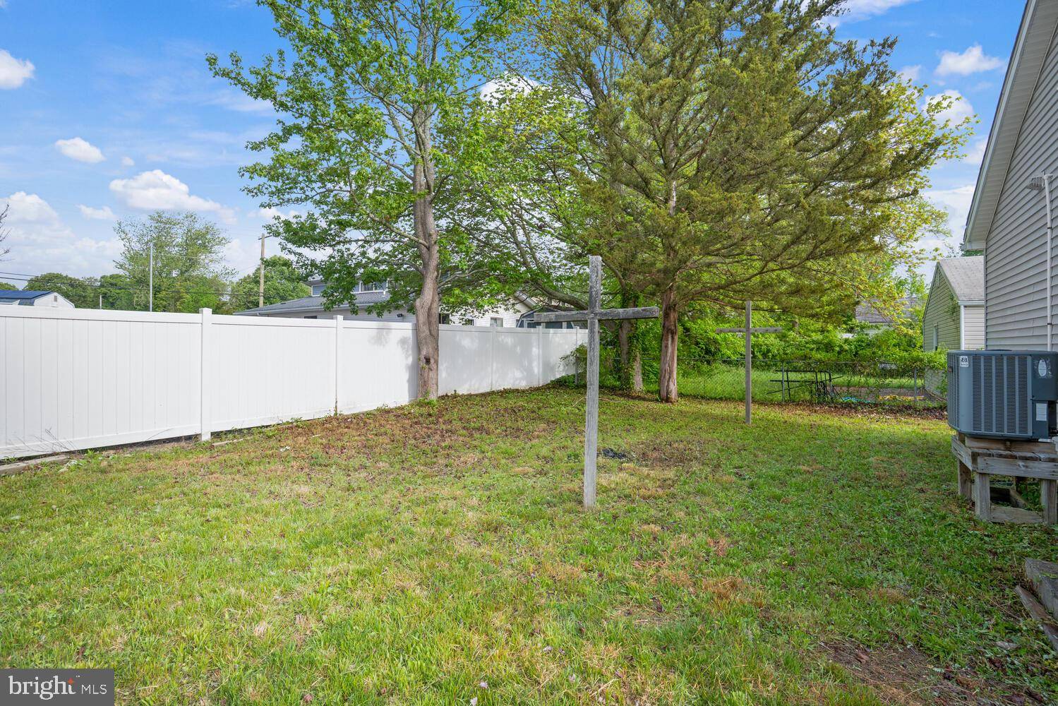 Little Egg Harbor Twp, NJ 08087,236 S PULASKI BLVD