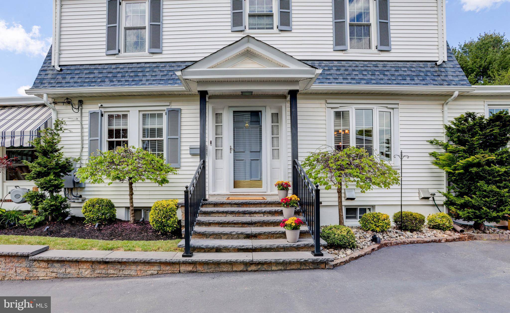 Hamilton, NJ 08619,166 GRAYSON AVE