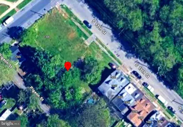 Harrisburg, PA 17104,1304 S 13TH ST