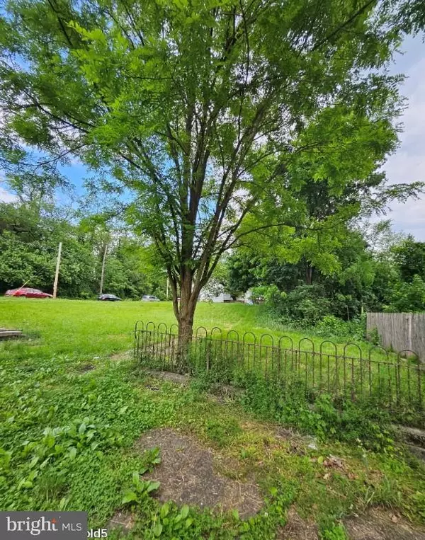 Harrisburg, PA 17104,1304 S 13TH ST