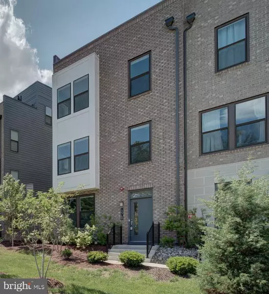 12768 SUNRISE VALLEY DR, Reston, VA 20191