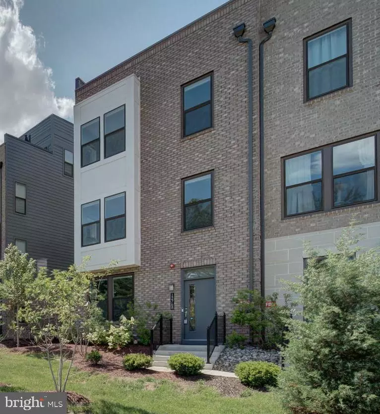 Reston, VA 20191,12768 SUNRISE VALLEY DR