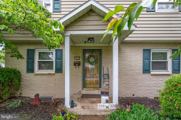 Mechanicsburg, PA 17055,1003 APPLE DR