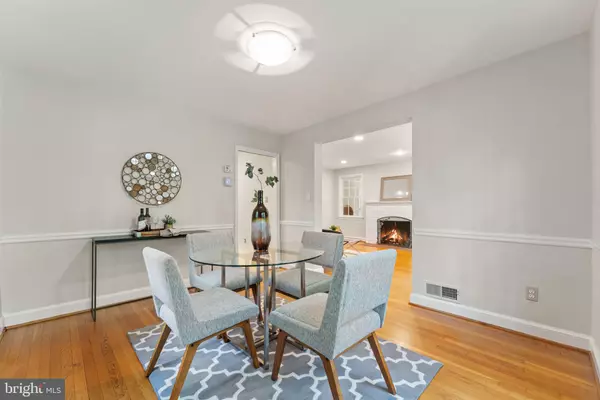 Arlington, VA 22207,2323 N VERMONT ST