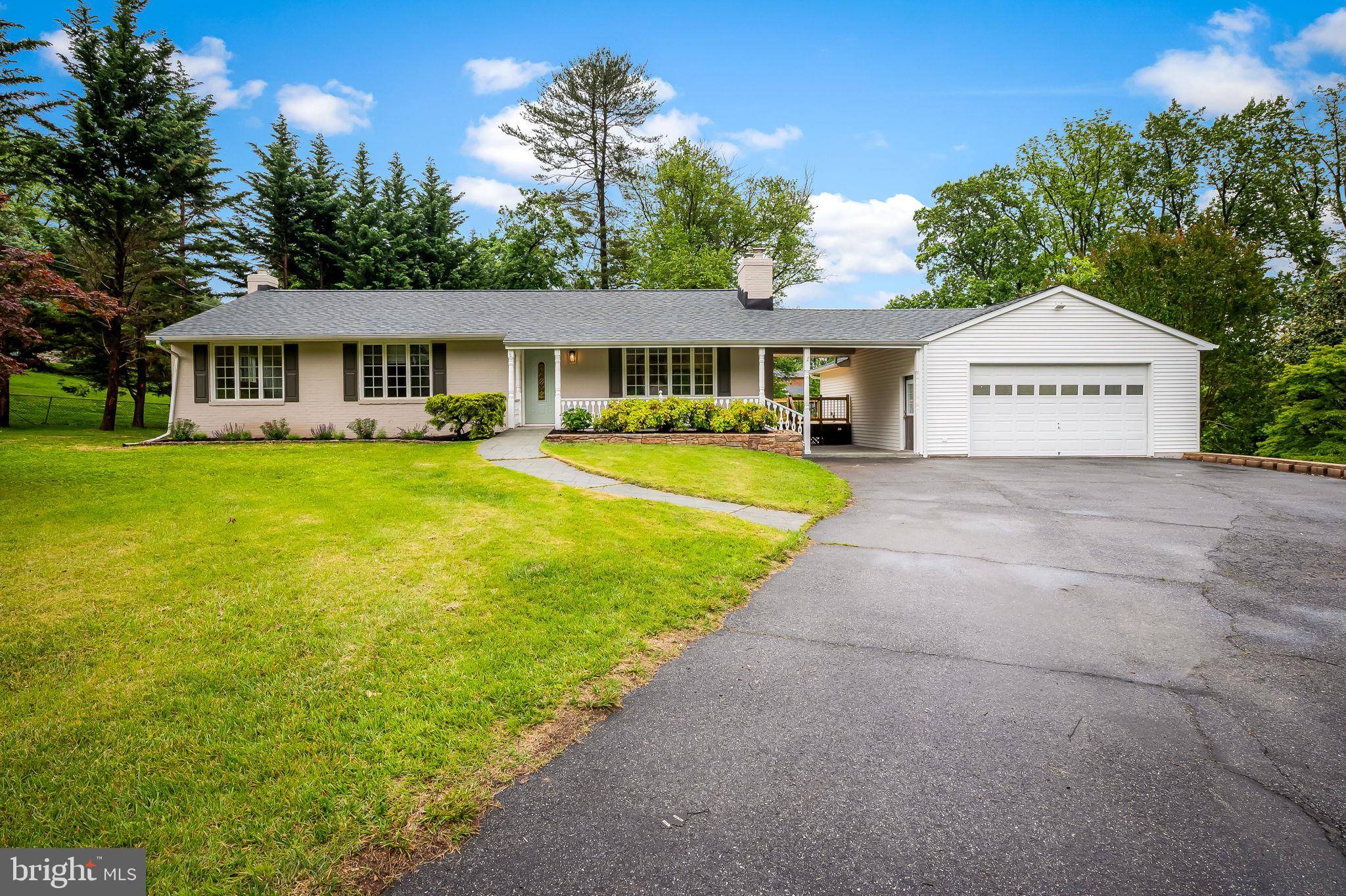 Cockeysville, MD 21030,4 NUTHATCH CT