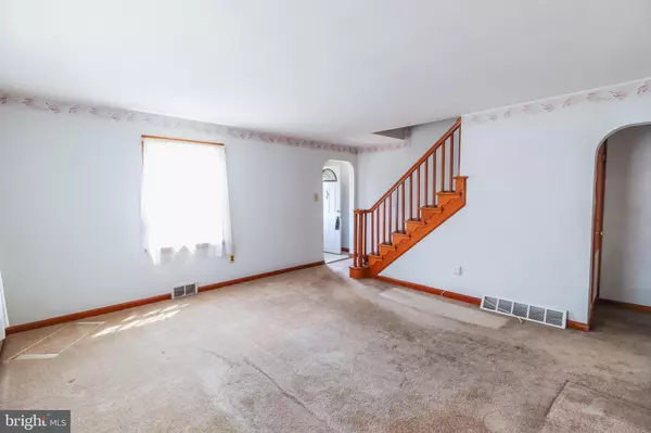 Florence, NJ 08518,211 W THIRD