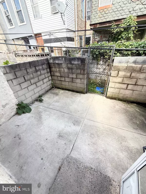 Philadelphia, PA 19132,2735 N SYDENHAM ST