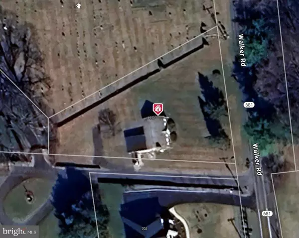 650 WALKER RD, Great Falls, VA 22066