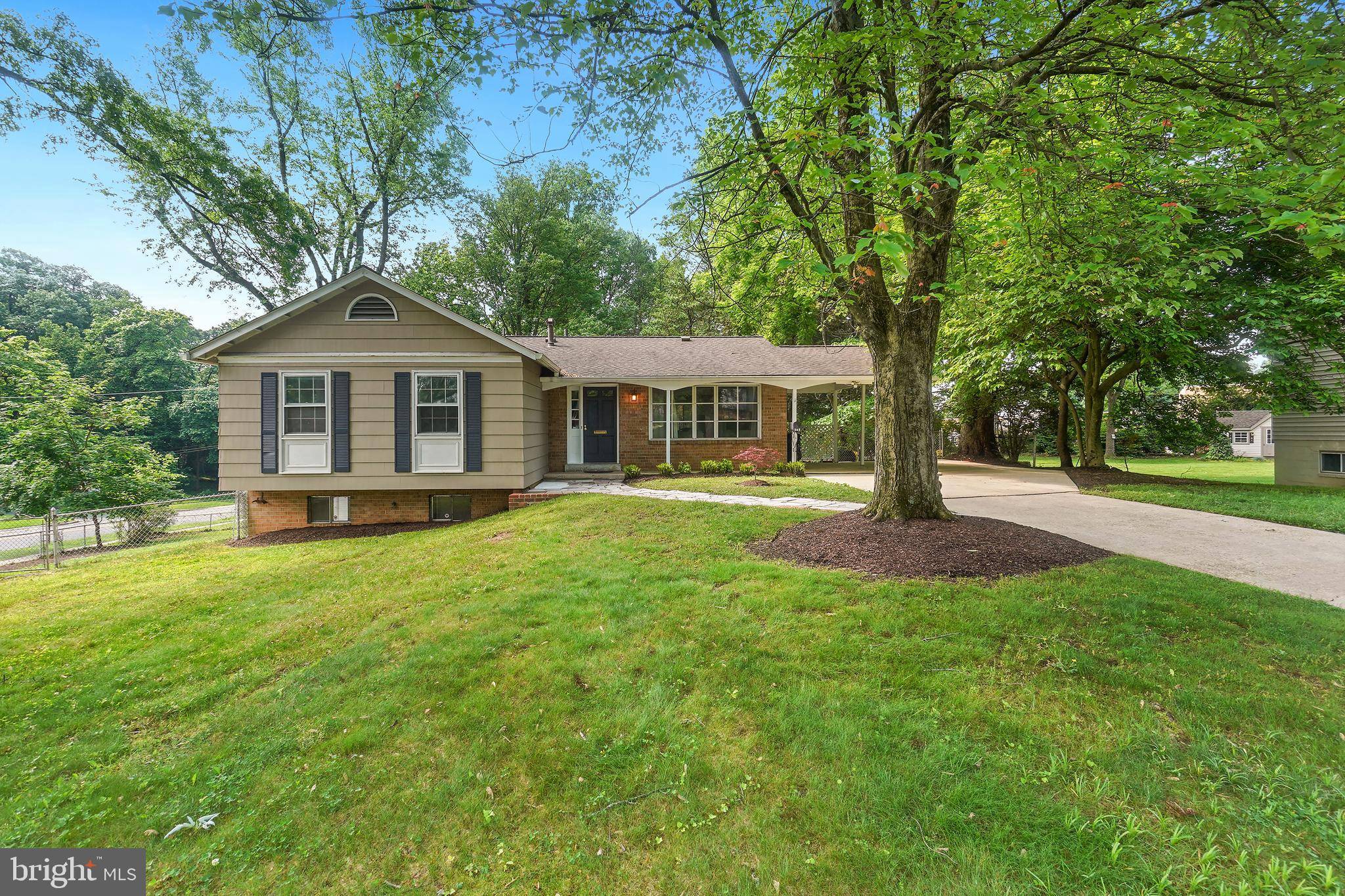 Silver Spring, MD 20903,900 W NOLCREST DR