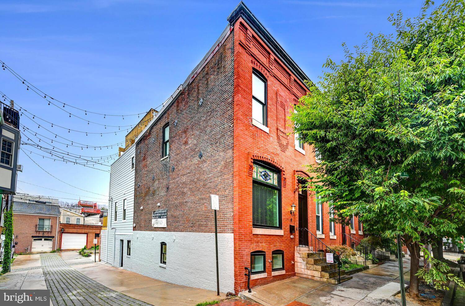 8 S COLLINGTON AVE, Baltimore, MD 21231