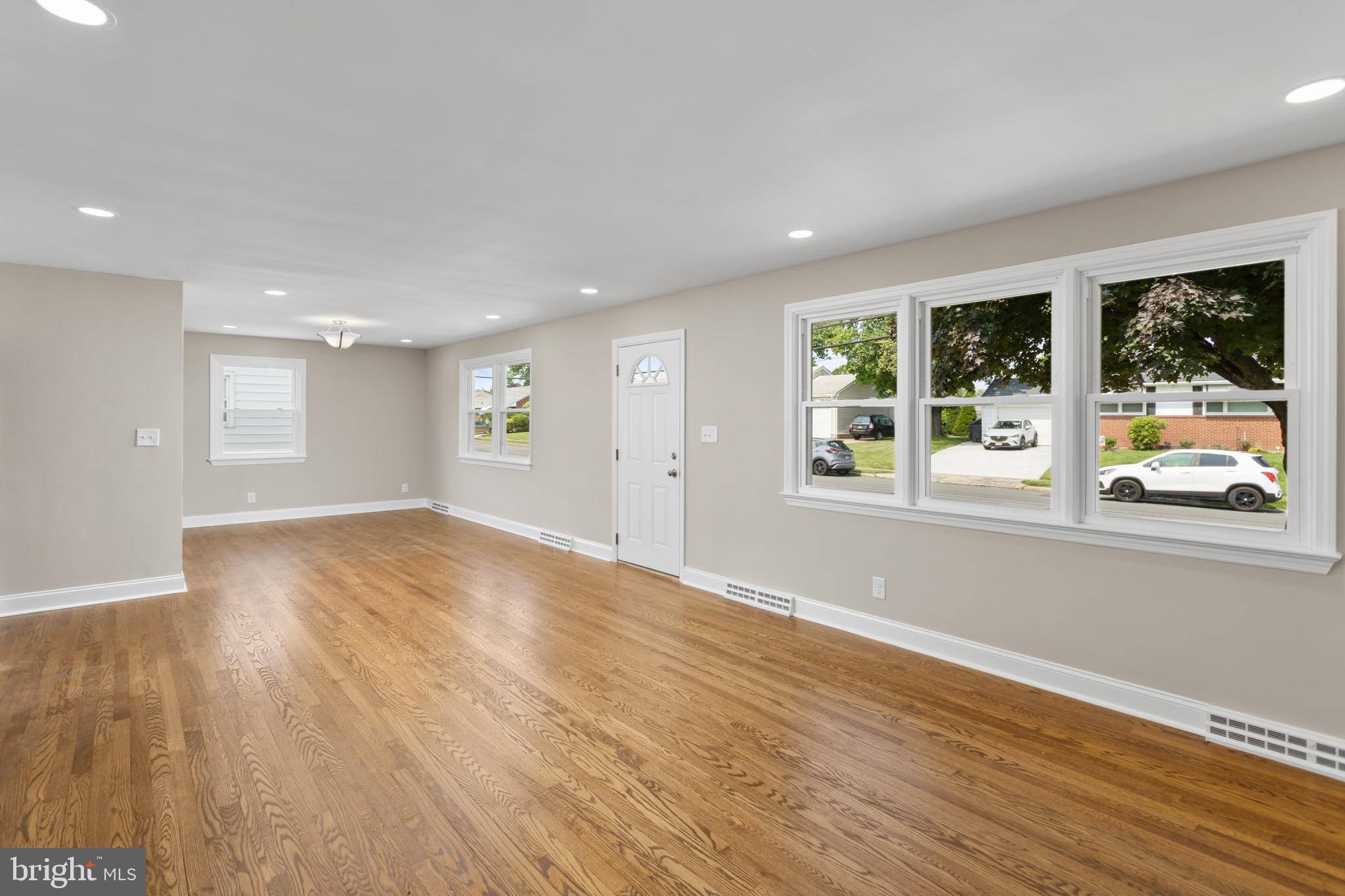 Hamilton, NJ 08610,20 GOEKE DR