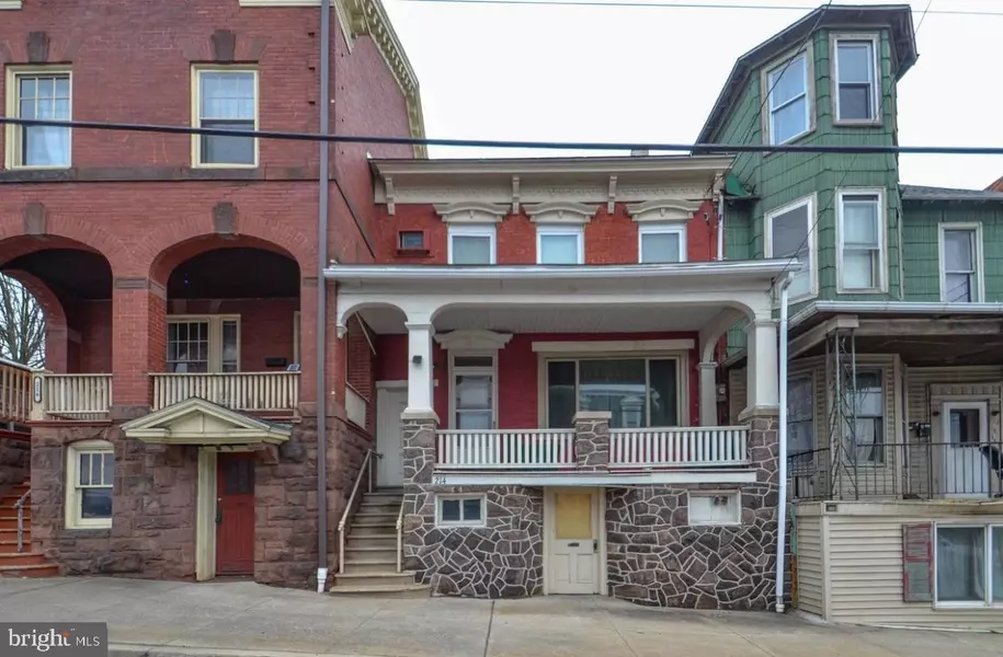 214 E MAIN ST, Schuylkill Haven, PA 17972