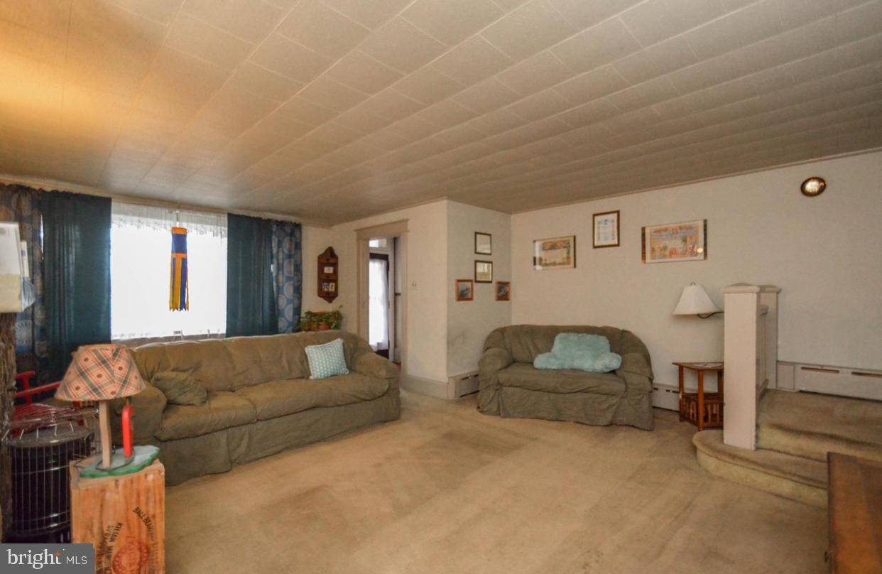 Schuylkill Haven, PA 17972,214 E MAIN ST