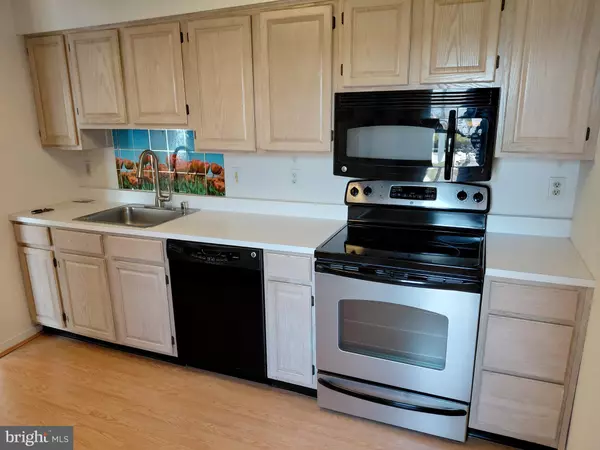 Wilmington, DE 19809,5215 LE PARC DR #2