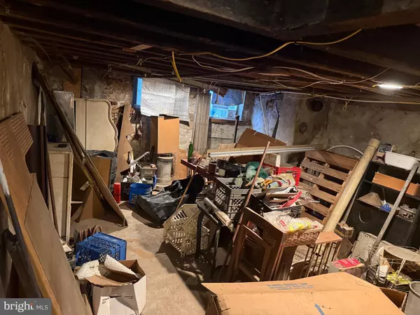 Philadelphia, PA 19122,935 EDGLEY ST