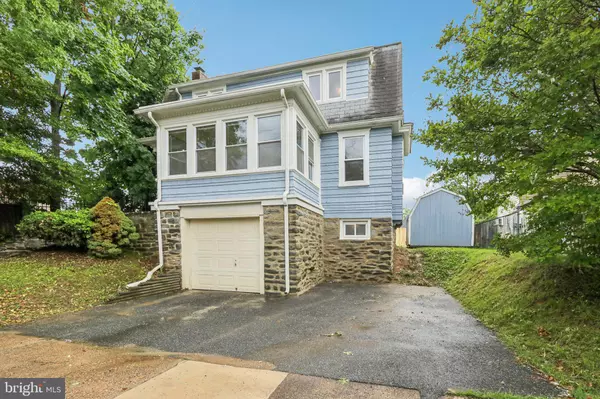 Brookhaven, PA 19015,2 E AVON RD