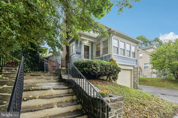 Brookhaven, PA 19015,2 E AVON RD