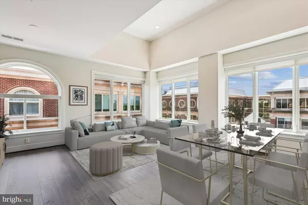 Alexandria, VA 22314,625 SLATERS LN #407