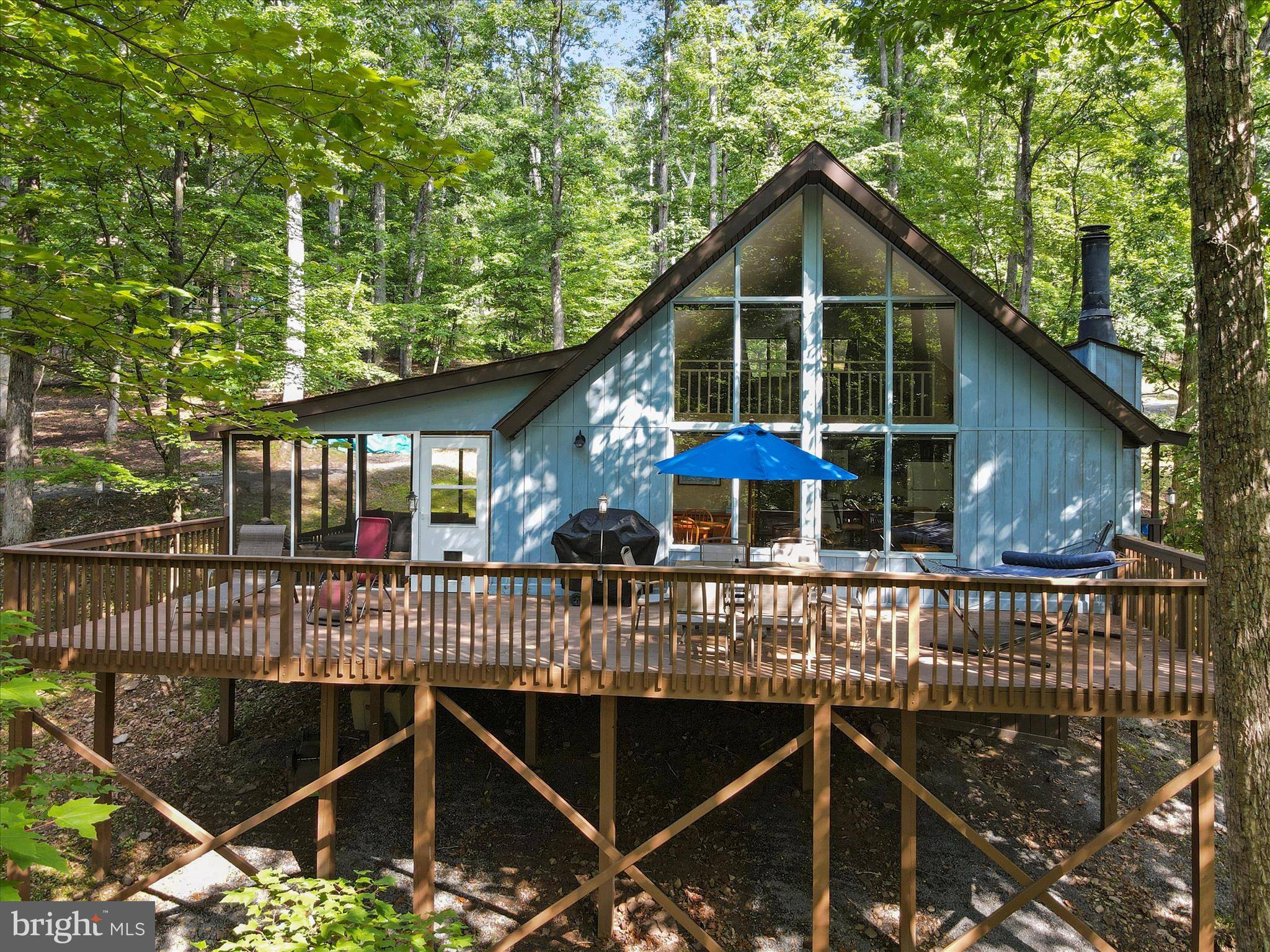 Hedgesville, WV 25427,239 ONONDAGA TRL