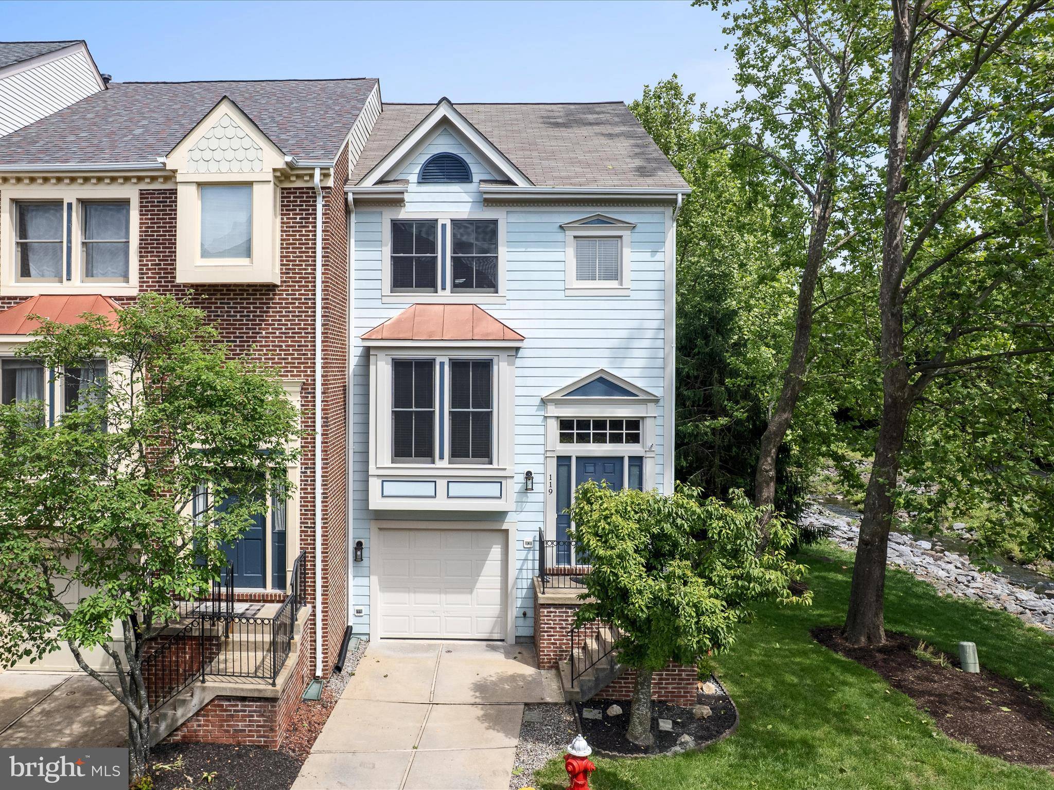 Leesburg, VA 20175,119 MAXIMILLIAN CT SW