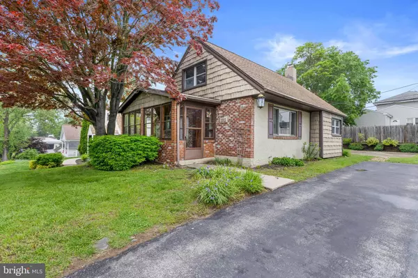 Media, PA 19063,1011 WOODCLIFFE AVE