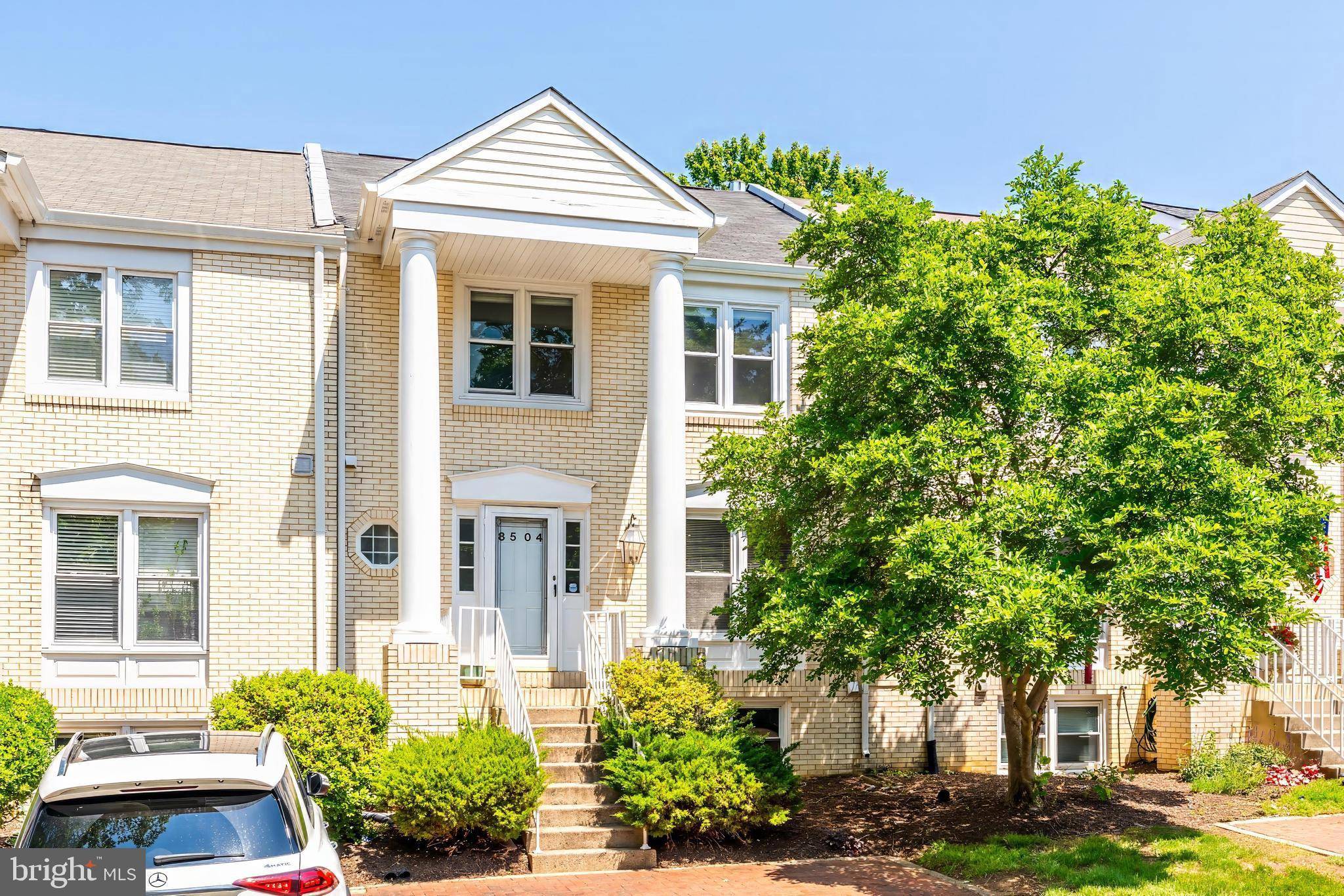 Vienna, VA 22182,8504 JEFFERSONIAN CT