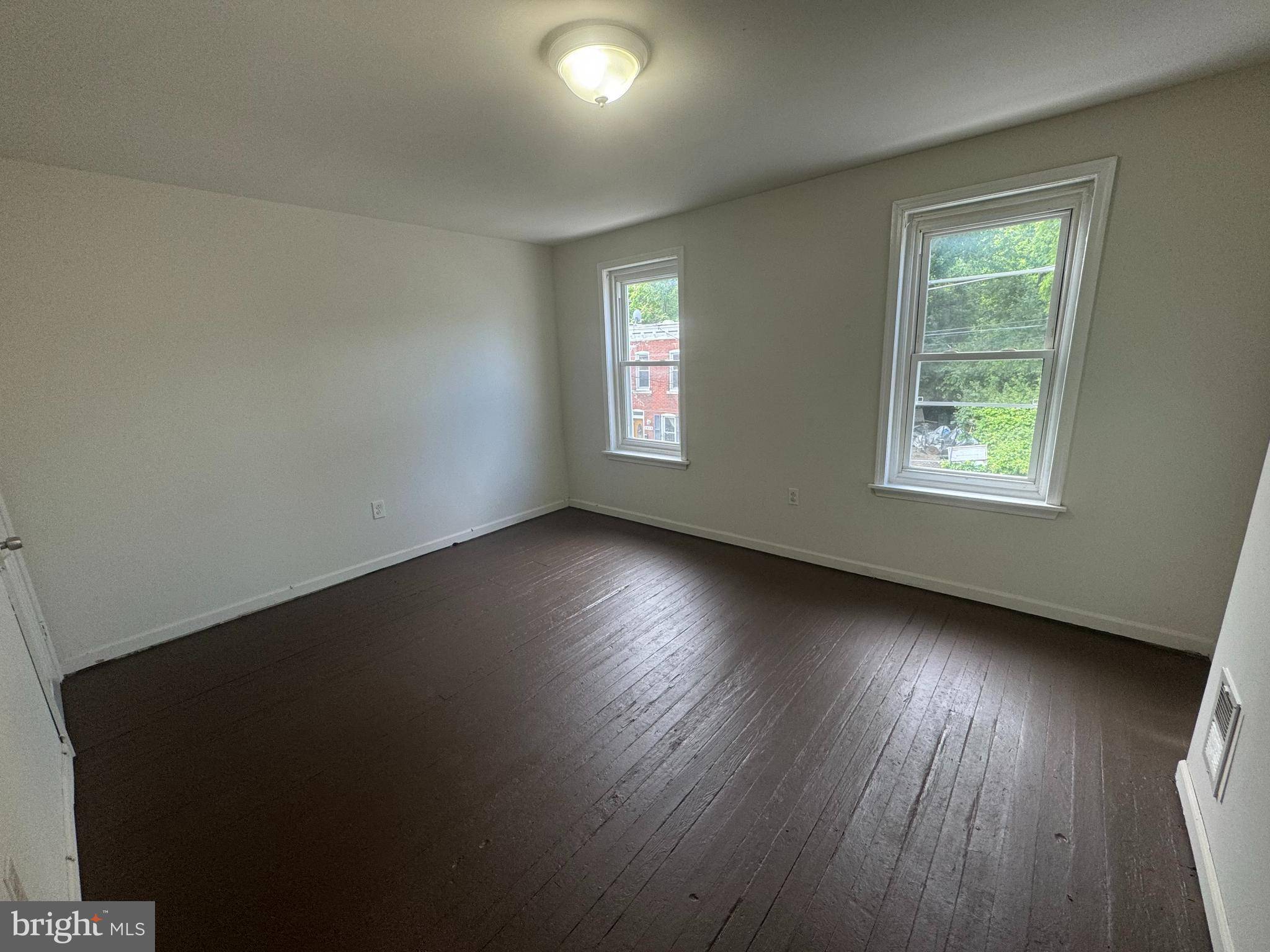Philadelphia, PA 19138,5633 BLOYD ST