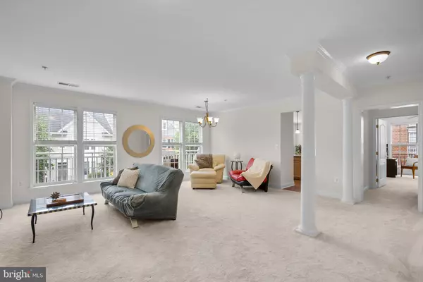 Rockville, MD 20850,803 RESERVE CHAMPION DR #16-201