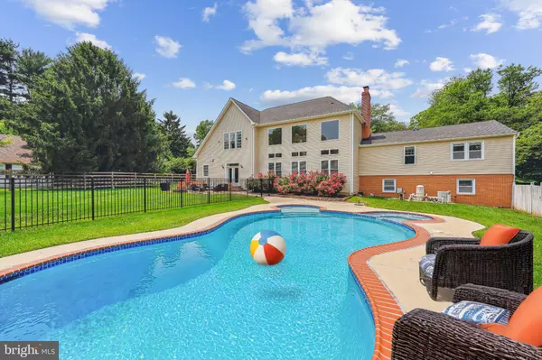 North Potomac, MD 20878,15613 ANCIENT OAK DR