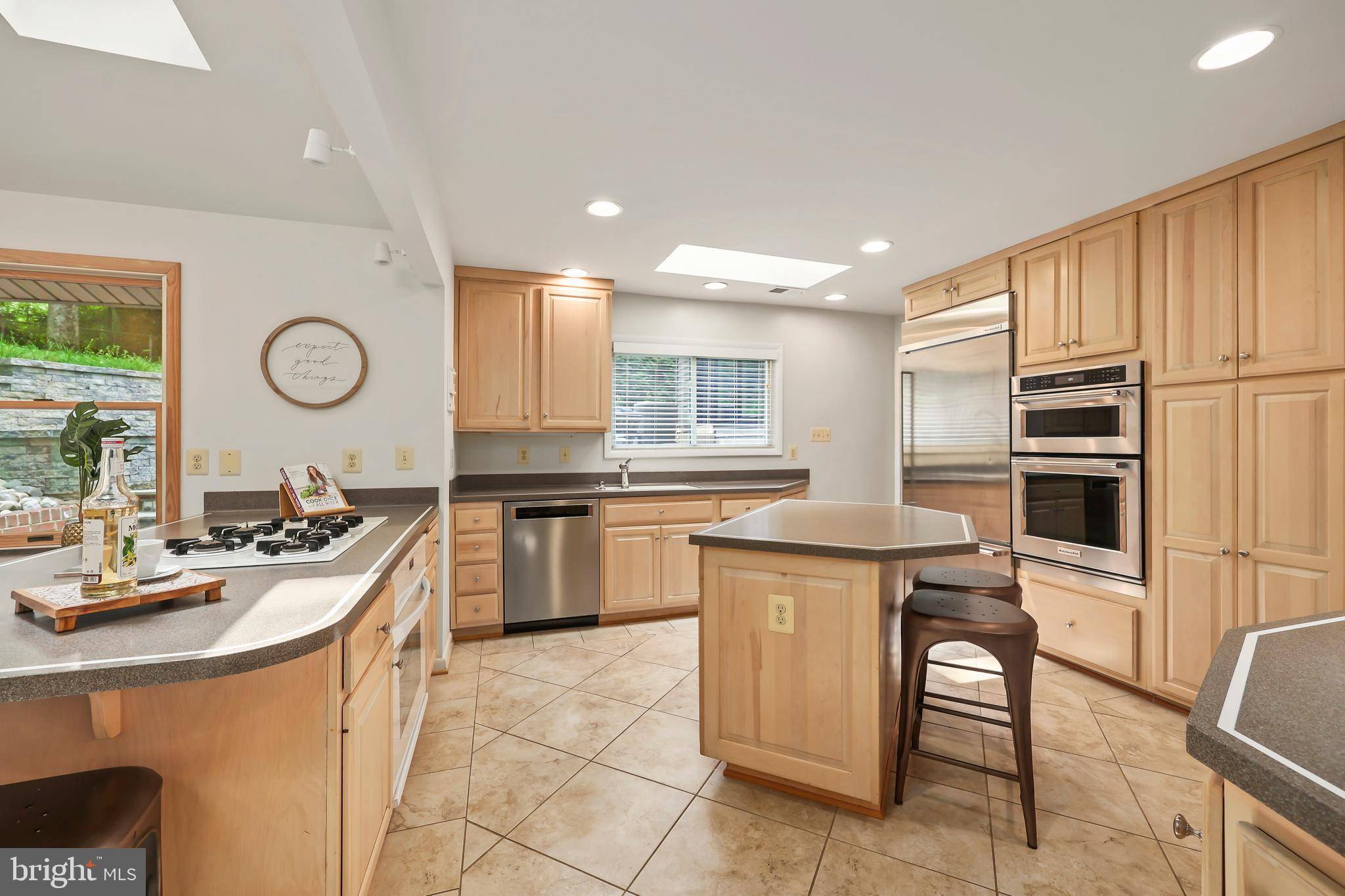 Fairfax, VA 22031,3309 PARKSIDE TER