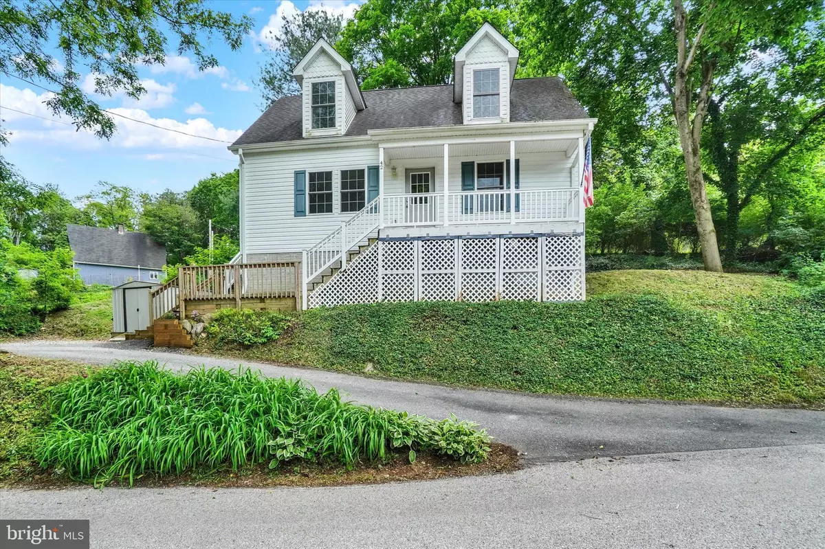 Glen Rock, PA 17327,42 WINTER AVE