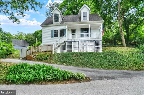 42 WINTER AVE,  Glen Rock,  PA 17327