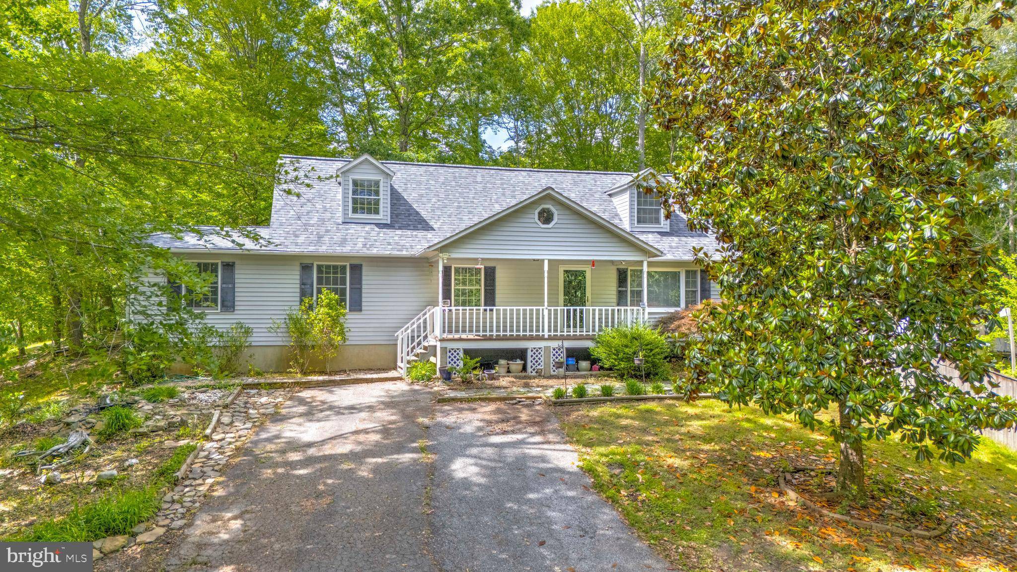 Hollywood, MD 20636,24130 MCINTOSH RD