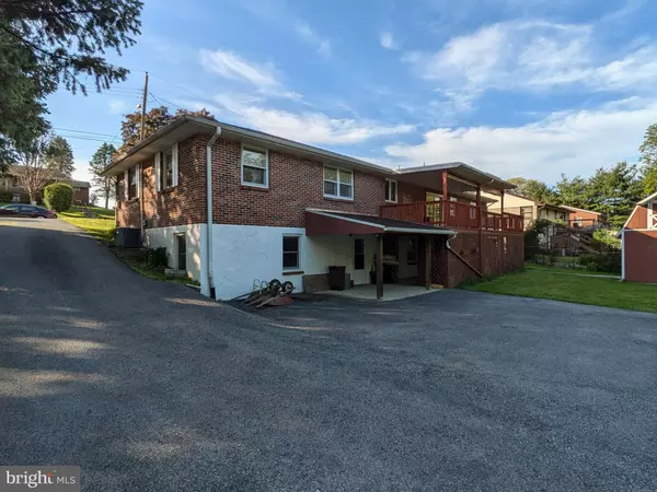 Steelton, PA 17113,671 WOODVIEW ST