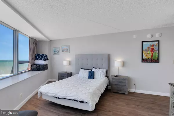 Atlantic City, NJ 08401,1515 BOARDWALK #1004