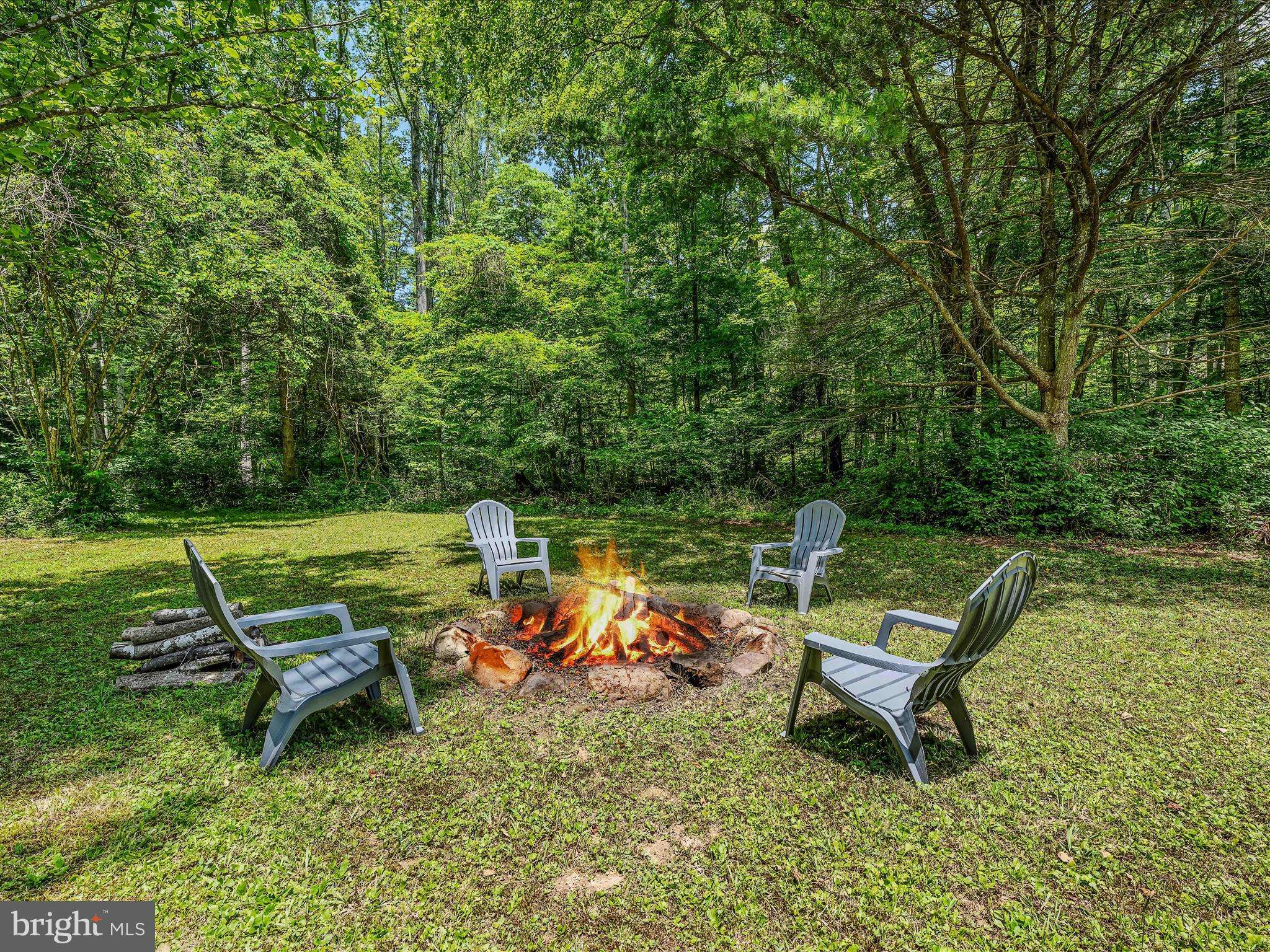 Paw Paw, WV 25434,1615 KILGORE RD