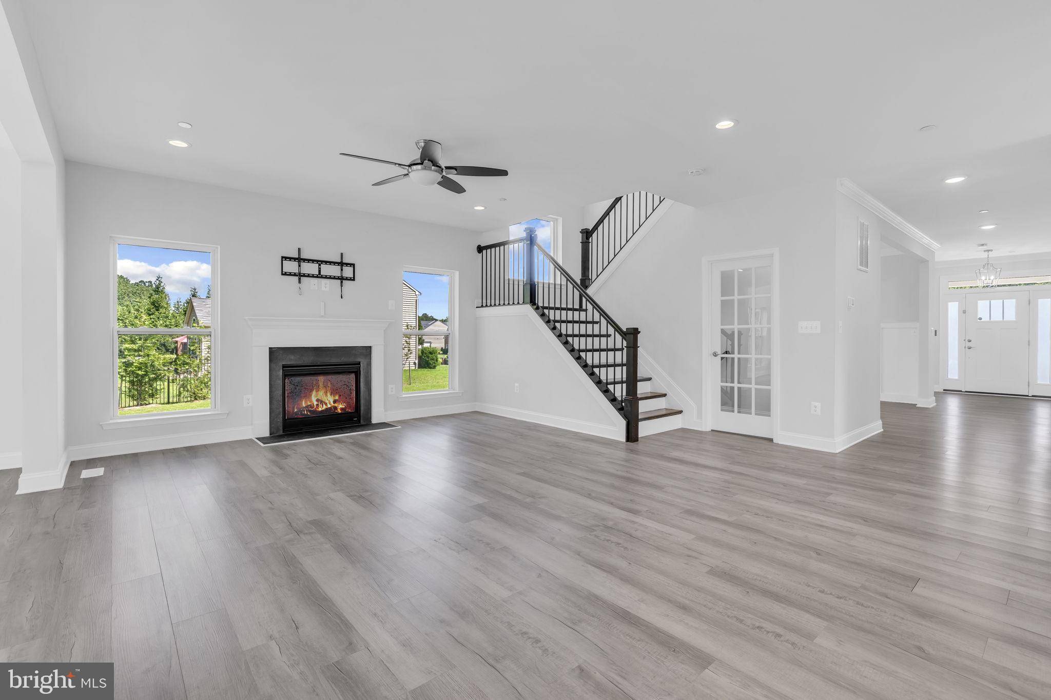 Waldorf, MD 20601,15623 AQUILA CT