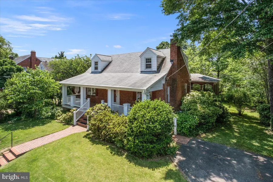 2320 N BUCHANAN ST, Arlington, VA 22207