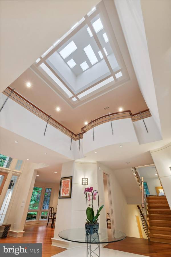 Bethesda, MD 20817,7005 NATELLI WOODS LN