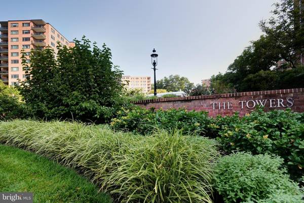 Washington, DC 20016,4201 CATHEDRAL AVE NW #1004E
