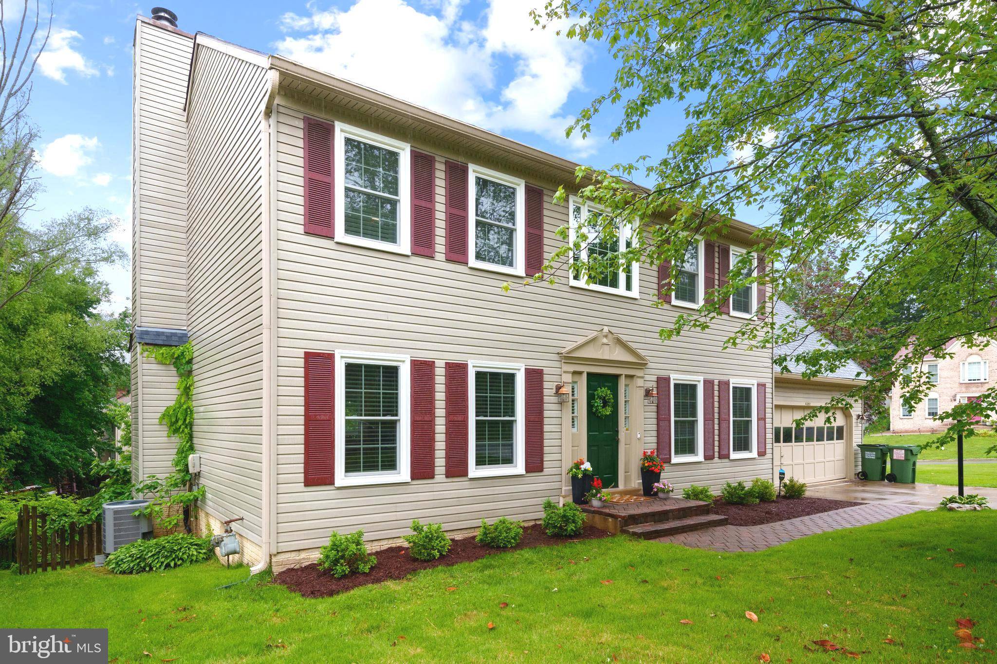Woodbridge, VA 22193,4397 TAFT CT