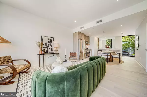 Washington, DC 20008,2903 NEWARK ST NW